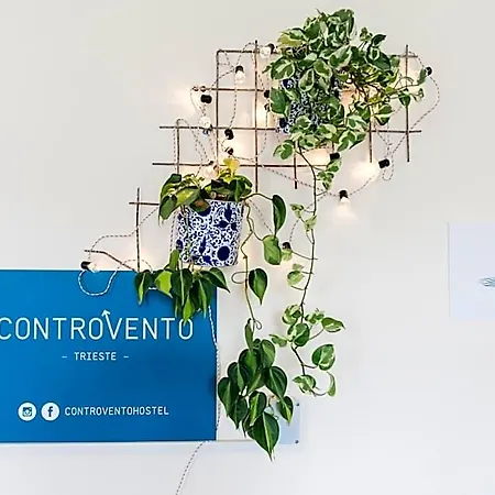 Controvento ホテル 3*